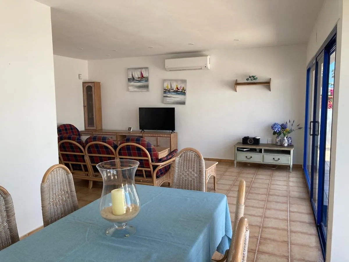 Beach House With The Heated Pool Next To Rocky Point Corralejo Spain