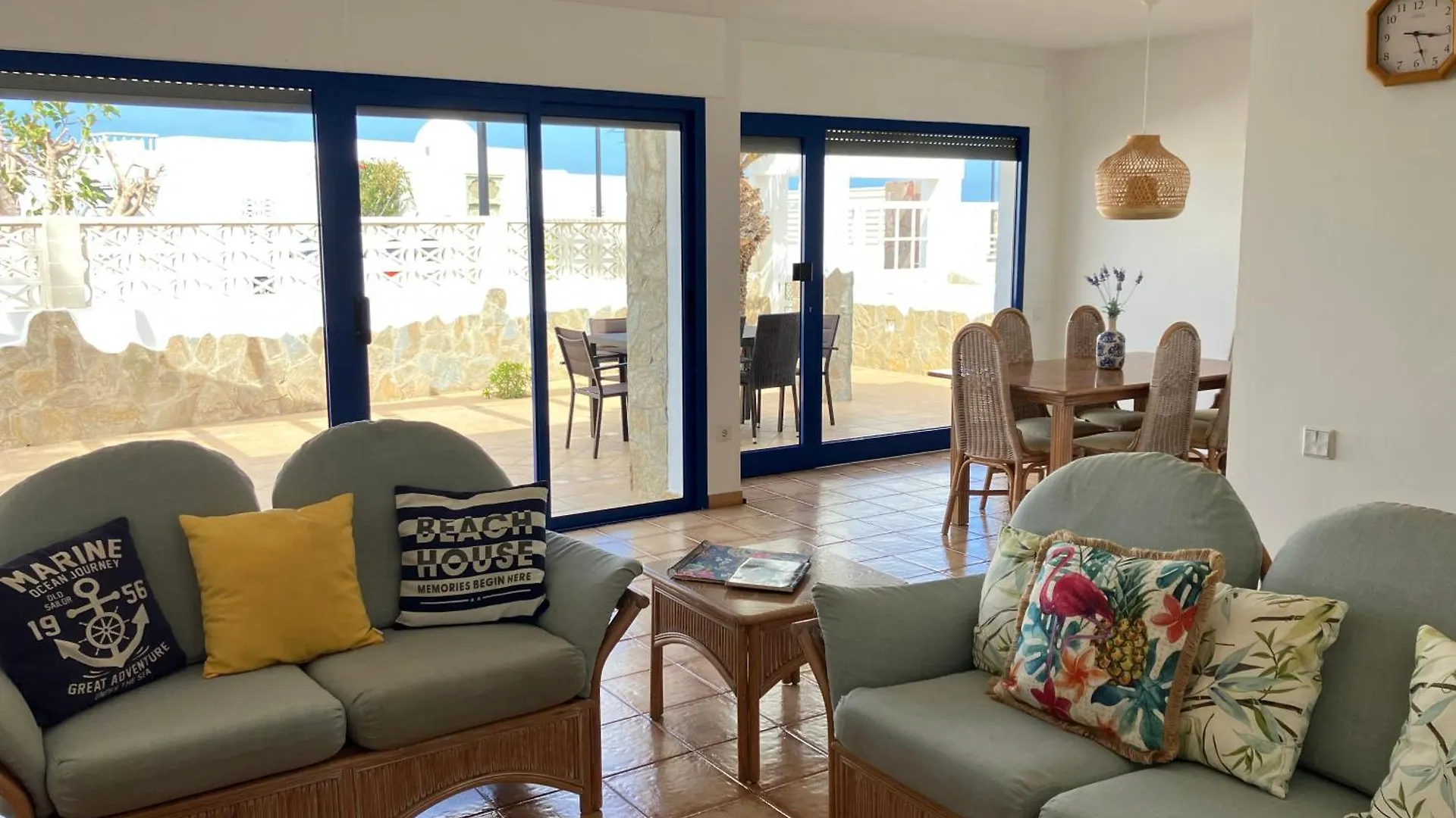 Beach House With The Heated Pool Next To Rocky Point Corralejo Vila