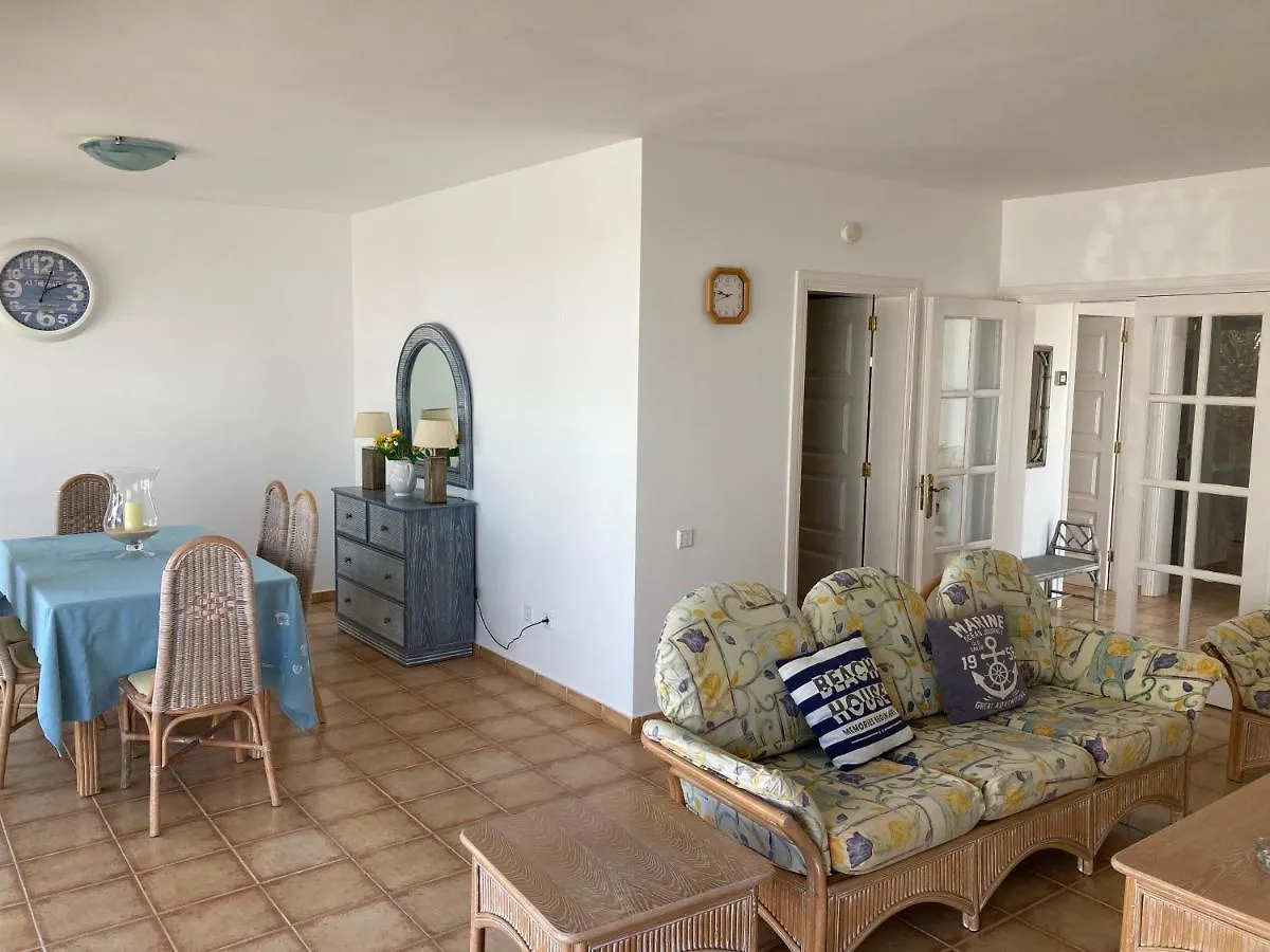 Villa Beach House With The Heated Pool Next To Rocky Point Corralejo