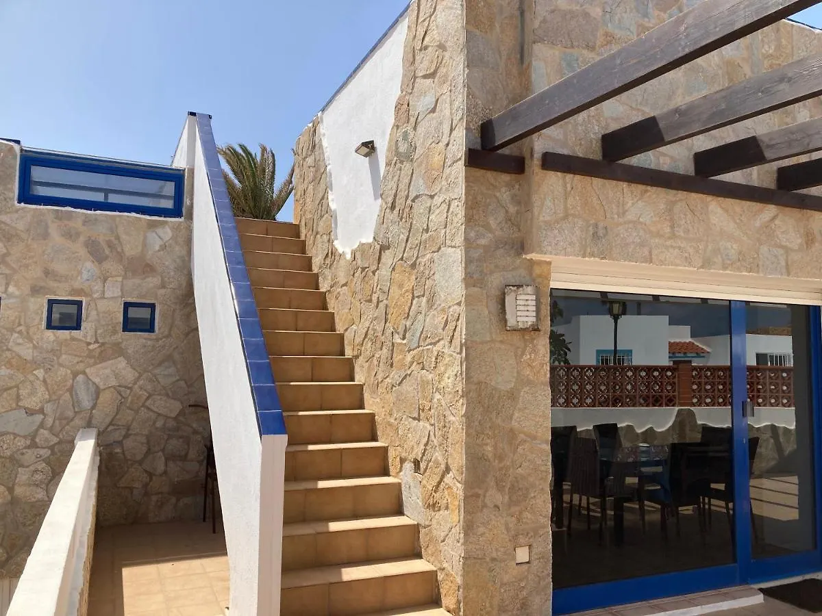 Villa Beach House With The Heated Pool Next To Rocky Point Corralejo