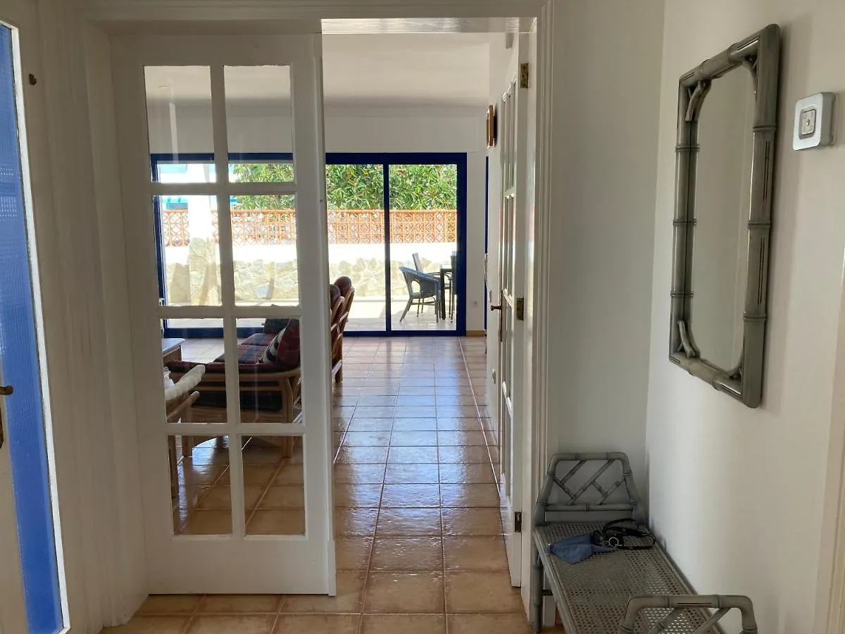 Beach House With The Heated Pool Next To Rocky Point Corralejo 0*,