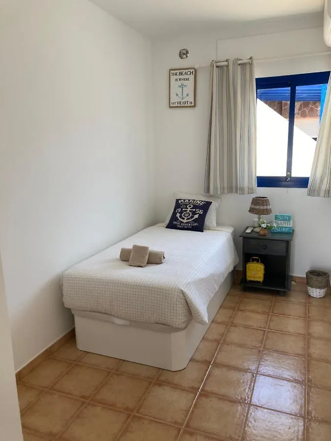 Beach House With The Heated Pool Next To Rocky Point Corralejo