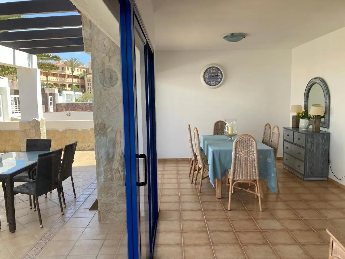 Villa Beach House With The Heated Pool Next To Rocky Point Corralejo